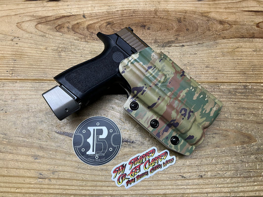 P320 TLR1 OWB Right hand Paddle holster